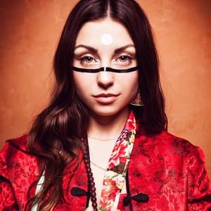 Meet your Posher, T'kayah